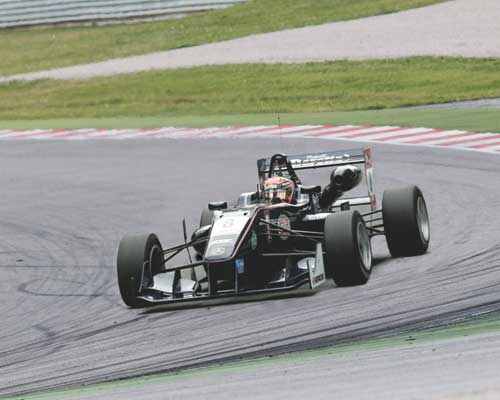ZF Race Engineering in the motorsport racing class Formula 3
