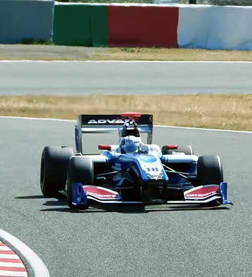 ZF-Motorsport in der japanischen Super Formula Motorsport-Rennserie.